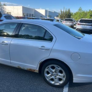 FORD FUSION SE - 6