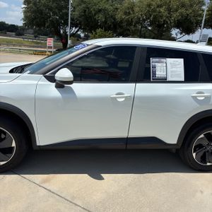 2024 Nissan ROGUE SV 照片 4