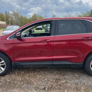 FORD EDGE SEL - 4