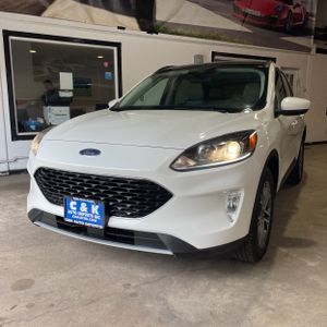 FORD ESCAPE SEL - 1