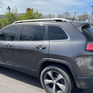 JEEP CHEROKEE LIMITED - 6