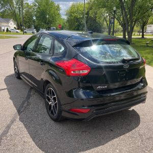 FORD FOCUS SE - 5