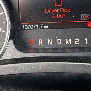 2011 FORD F-150 LARIAT — миниатюра 45
