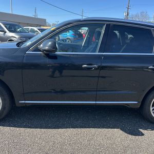 AUDI Q5 2.0T PREMIUM - 4