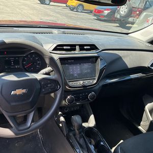 صورة مصغرة 36 لـ 2022 Chevrolet TRAILBLAZER LT