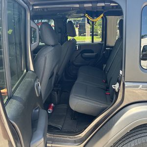 صورة مصغرة 33 لـ 2024 JEEP WRANGLER SPORT S