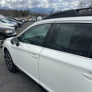 SUBARU OUTBACK 3.6R LIMITED - 6