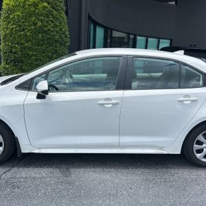 صورة 4 لـ 2025 Toyota COROLLA LE