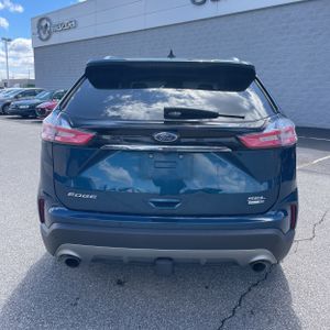 FORD EDGE SEL - 4