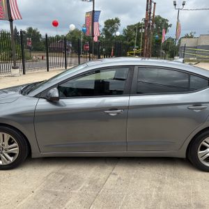 2020 Hyundai ELANTRA SEL 照片 4