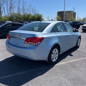 CHEVROLET CRUZE LS - 8
