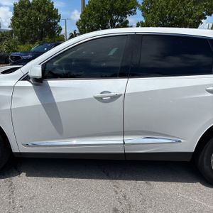 صورة 4 لـ 2024 Acura RDX SH-AWD W/TECH