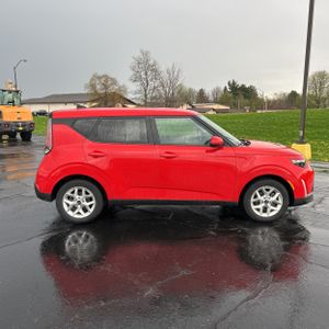 KIA SOUL LX - 10