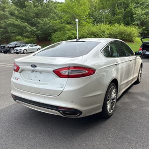 FORD FUSION SE - 8
