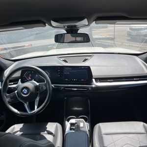 2025 BMW X1 XDRIVE28I — миниатюра 36