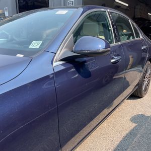 2023 Mercedes-BENZ C-CLASS 照片 3