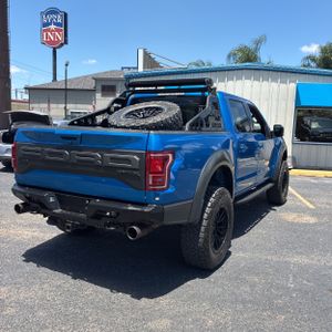 FORD F-150 RAPTOR - 8