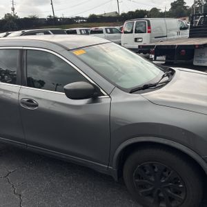 2016 Nissan ROGUE S thumbnail 13