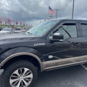FORD F-150 KING RANCH - 2