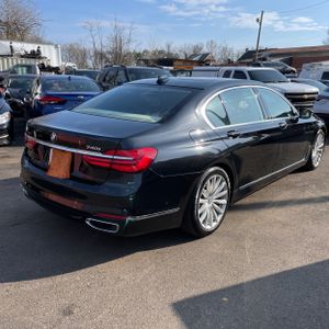 BMW 740I XDRIVE - 6