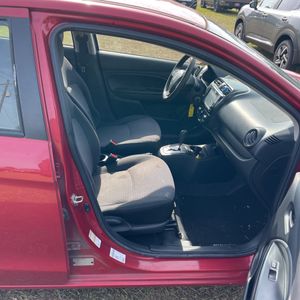 صورة مصغرة 33 لـ 2019 Mitsubishi MIRAGE ES