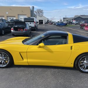 CHEVROLET CORVETTE BASE - 4