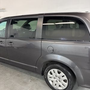 صورة 6 لـ 2019 Dodge GRAND CARAVAN SE