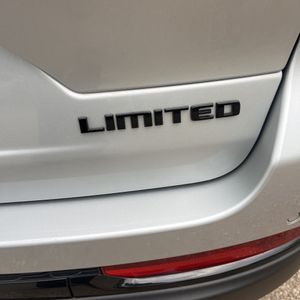 2024 JEEP GRAND CHEROKEE LIMITED — миниатюра 23