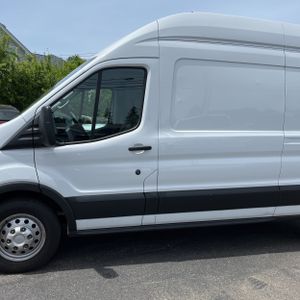 FORD TRANSIT 250 - 3