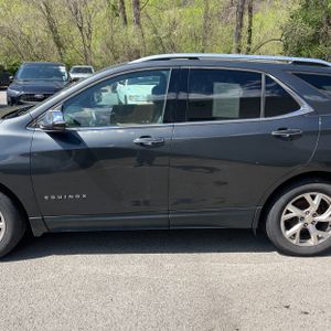 CHEVROLET EQUINOX PREMIER - 4