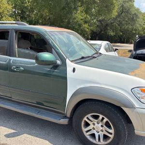 2004 Toyota SEQUOIA SR5 — фото 13