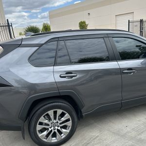 TOYOTA RAV4 - 9