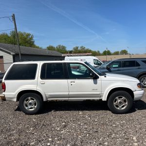 FORD EXPLORER LIMITED - 7