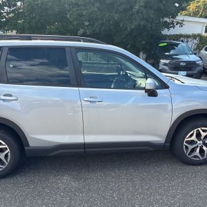 صورة 11 لـ 2023 Subaru FORESTER PREMIUM