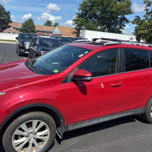2015 Toyota RAV4 LIMITED — фото 2
