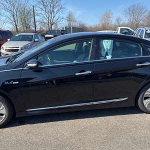 HYUNDAI SONATA HYBRID LIMITED - 4