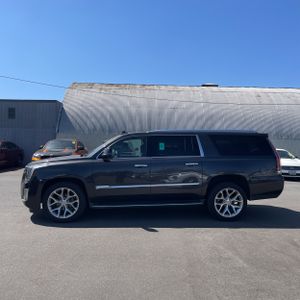 CADILLAC ESCALADE ESV PREMIUM LUXURY - 3