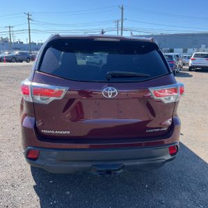TOYOTA HIGHLANDER - 7