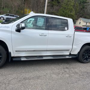 CHEVROLET SILVERADO 1500 HIGH COUNTRY - 4