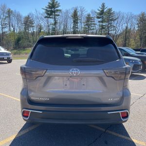 TOYOTA HIGHLANDER - 7