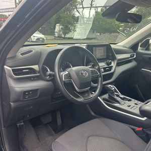 2023 Toyota HIGHLANDER LE 缩略图 38
