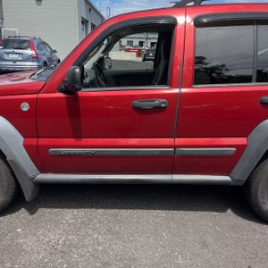 2007 JEEP LIBERTY SPORT 照片 4