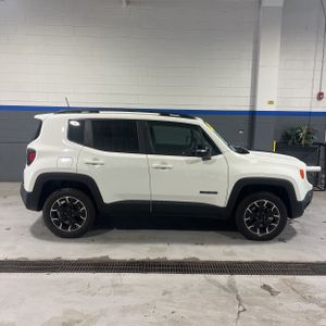 JEEP RENEGADE UPLAND - 10