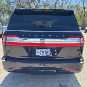 LINCOLN NAVIGATOR RESERVE - 7