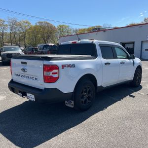 FORD MAVERICK XLT - 8