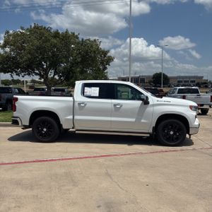 صورة 10 لـ 2026 Chevrolet SILVERADO 1500 LTZ