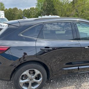 FORD ESCAPE ST-LINE SELECT - 9