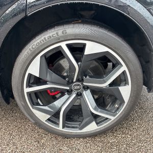 صورة مصغرة 18 لـ 2021 AUDI RS Q8 4.0T QUATTRO