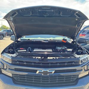 صورة 44 لـ 2020 Chevrolet SILVERADO 1500 RST