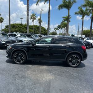 صورة 3 لـ 2019 Mercedes-BENZ GLA